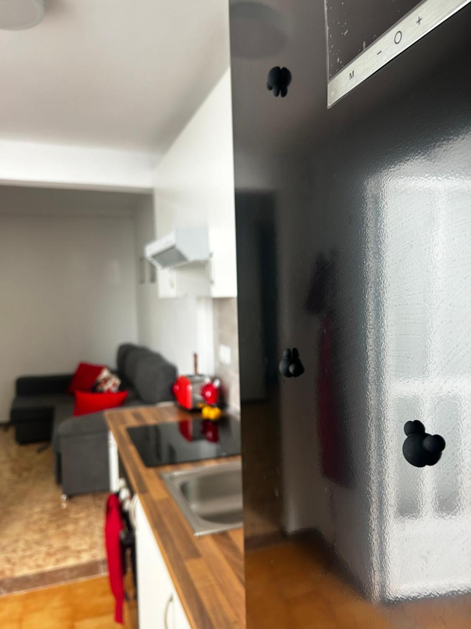 Mouse House Villa Новелда Екстериор снимка
